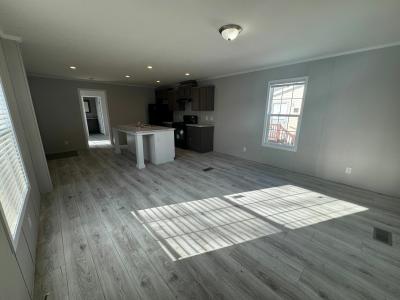 Mobile Home at 208 Massachusetts Ave Lot 208Ma Elyria, OH 44035