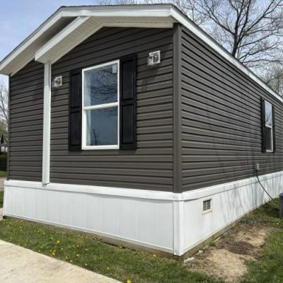 Photo 2 of 6 of home located at 2800 West Memorial Drive #0145 Muncie, IN 47302