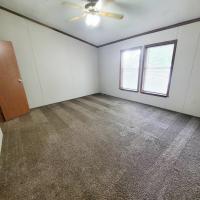 1994 Holly Park Inc Holly Park Mobile Home