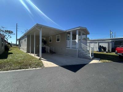 Mobile Home at 925 301 Blvd East, Lot 13 Bradenton, FL 34203