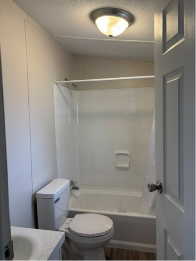 Photo 5 of 11 of home located at 43627 Bordeaux  Ave, #724 Sterling Heights, MI 48314