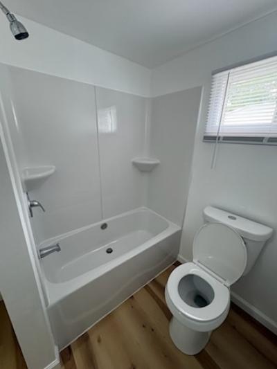 Photo 4 of 10 of home located at 517 Dukewood Gloucester, NJ 08030
