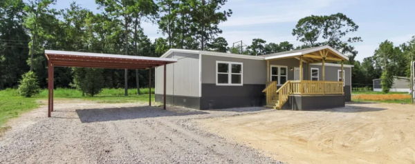 Photo 1 of 2 of home located at 12570 Cr 3740 Cleveland, TX 77327
