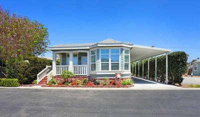 Photo 3 of 33 of home located at 5 Buena Vista Tustin, CA 92780