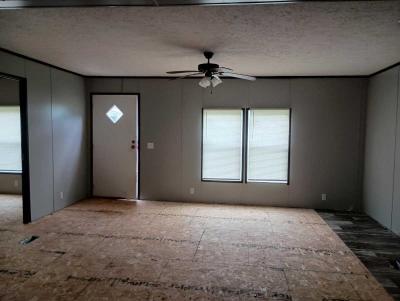 Photo 4 of 16 of home located at 460 Highway 142 Covington, GA 30014