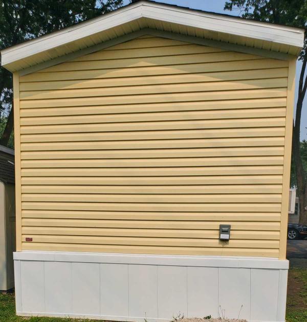 2027 Manufactured Home