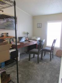1999 Holly Park Mobile Home