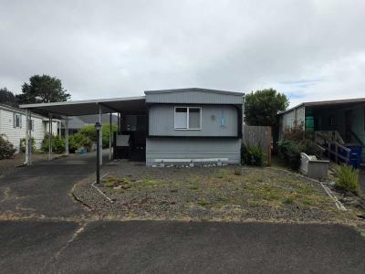 Photo 2 of 8 of home located at 4800 SE Inlet Avenue #25 Lincoln City, OR 97367