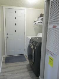 1999 Holly Park Mobile Home