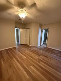 1990 PALM HARBOR MODEL Mobile Home