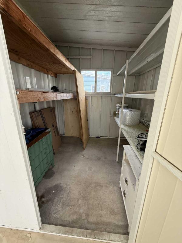1990 PALM HARBOR MODEL Mobile Home