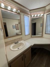 1990 PALM HARBOR MODEL Mobile Home