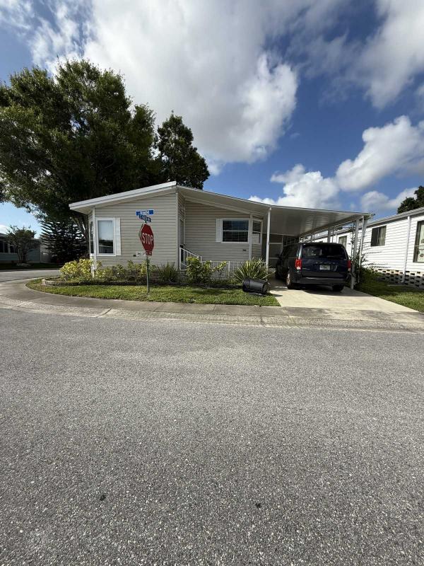 1990 PALM HARBOR MODEL Mobile Home