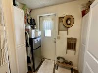 1984 Commodore Bayshore/Regent Manufactured Home