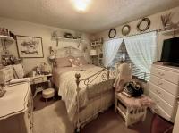 1984 Commodore Bayshore/Regent Manufactured Home