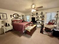 1984 Commodore Bayshore/Regent Manufactured Home