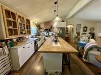 1984 Commodore Bayshore/Regent Manufactured Home