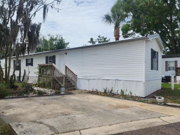 2004 RDMN Mobile Home For Sale