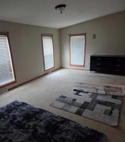 Photo 5 of 8 of home located at 26648 SIERRA LANE Flat Rock, MI 48134