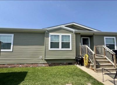 Photo 4 of 25 of home located at 9836 Bellcrest Blvd Fenton, MI 48430
