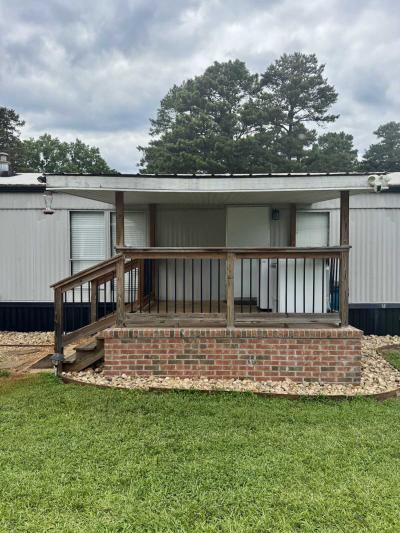 Photo 5 of 24 of home located at 5163 Sycamore Trail Lot 282 Buford, GA 30518