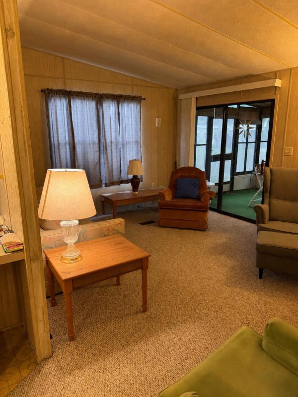 1985 Broo Mobile Home For Sale