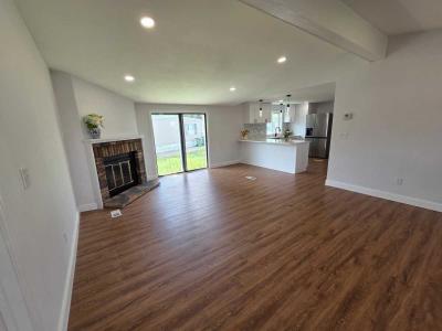 Photo 5 of 19 of home located at 1348 104th Way NE Blaine, MN 55434