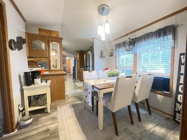 1999 Mobile Home