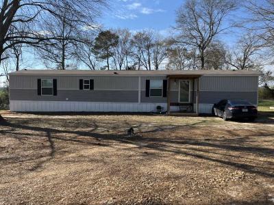 Photo 2 of 8 of home located at 443 Bill Smith Road Mendenhall, MS 39114