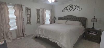 Photo 5 of 8 of home located at 3674 Kennett Drive Saint Charles, MO 63301
