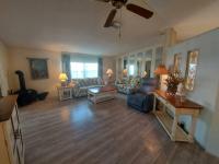 1990 Palm Harbor Richmond 33458 Manufactured Home