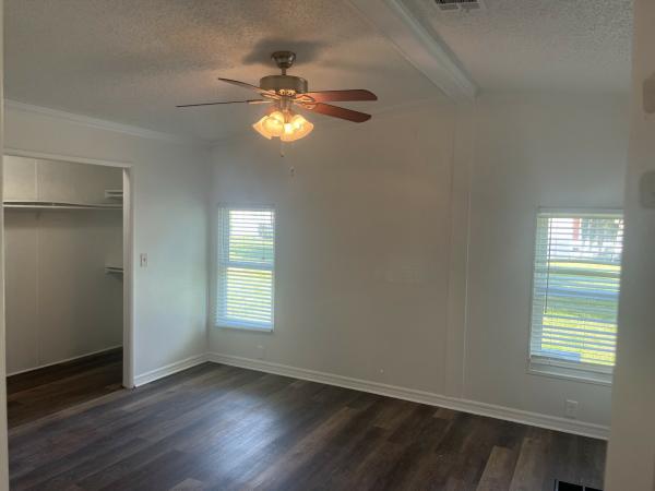 1987 Palm 5533A Mobile Home
