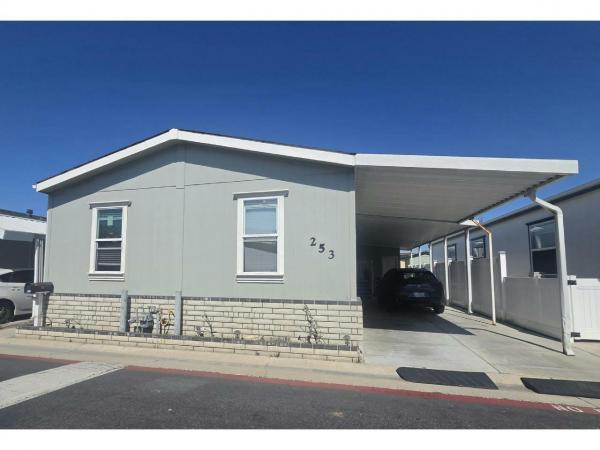 2013 Fleetwood Crownepointe Xtreme Manufactured Home