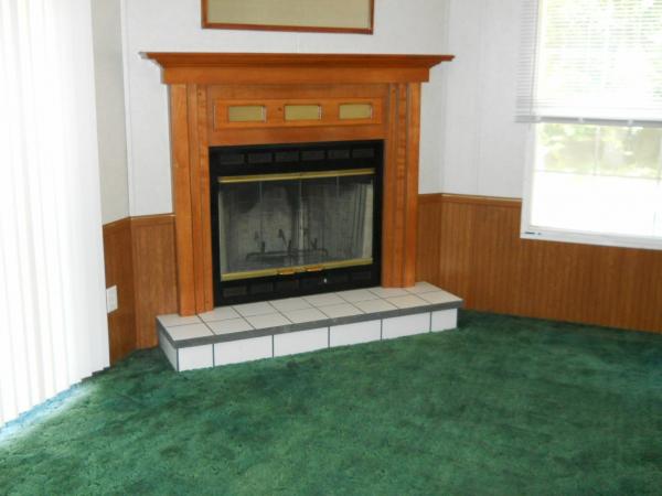 1999 Fleetwood Mobile Home For Rent