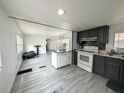 Photo 3 of 11 of home located at 266 Spring Circle Palm Beach Gardens, FL 33410