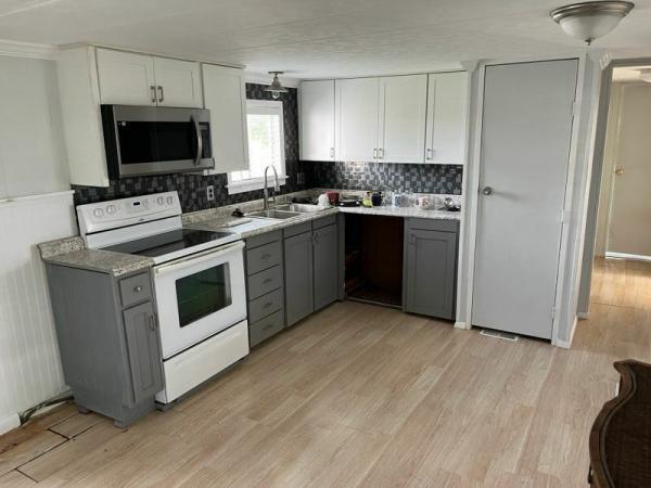 1973 FEST HS Mobile Home