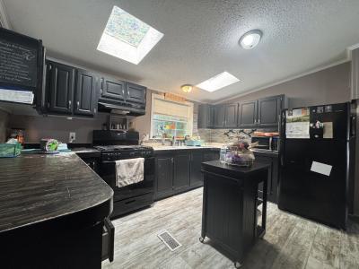 Photo 3 of 13 of home located at 339 Brookside Manor Goshen, IN 46526