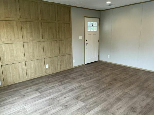 2022 Clayton - Waycross Mobile Home For Rent
