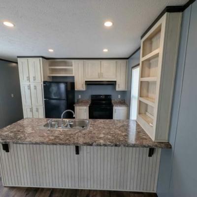 Photo 4 of 22 of home located at 603 Ponderosa Elizabethtown, KY 42701