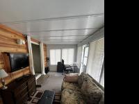 2006 Damon Bayridge 1425-32BB Mobile Home