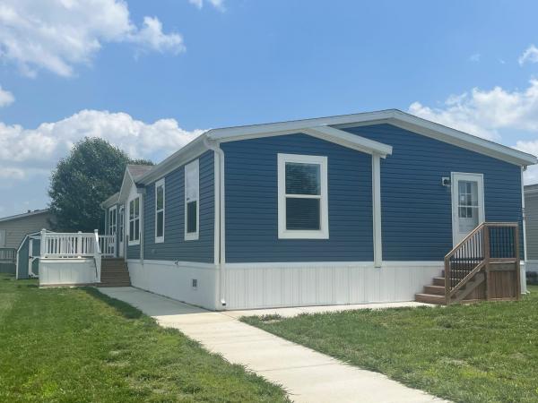 2022 CLAYTON 278 5628-560 TRADITIONS  Home