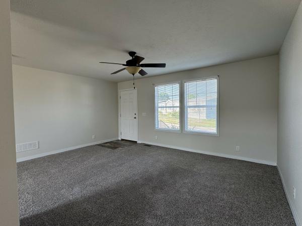 2018 Clayton 81SUN28523 Mobile Home