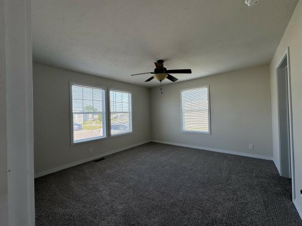 2018 Clayton 81SUN28523 Mobile Home