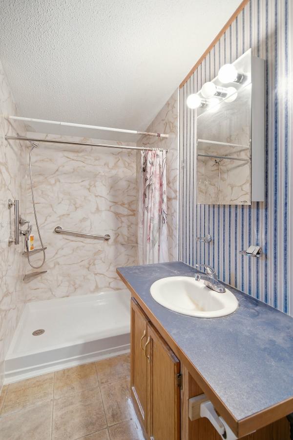 1998 260 3483S  Home