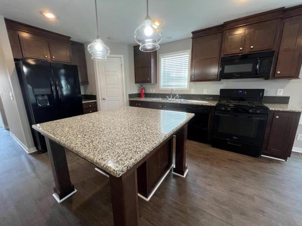 2019 Clayton Homes Inc Heritage Mobile Home