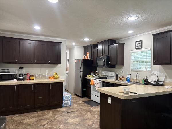 2014 Clayton Mobile Home Mobile Home