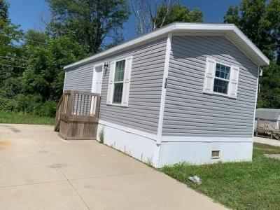 Mobile Home at 12 Kris Dr Bloomington, IL 61704