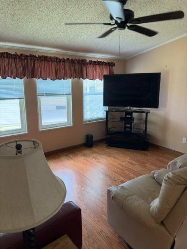 1998 Suncoaster Mobile Home