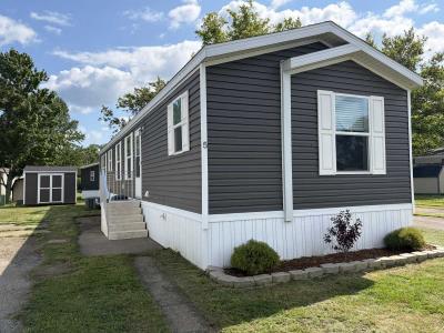 Mobile Home at 5 Rolling Acres Circle East Massillon, OH 44647