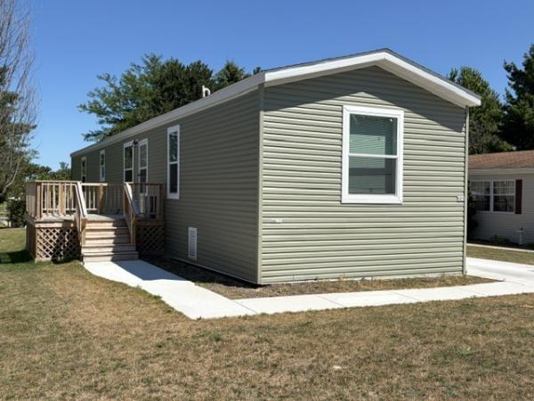 Photo 1 of 2 of home located at Pioneer Estates Lake Geneva N2020 Cty Rd H Lot 605 Lake Geneva, WI 53147